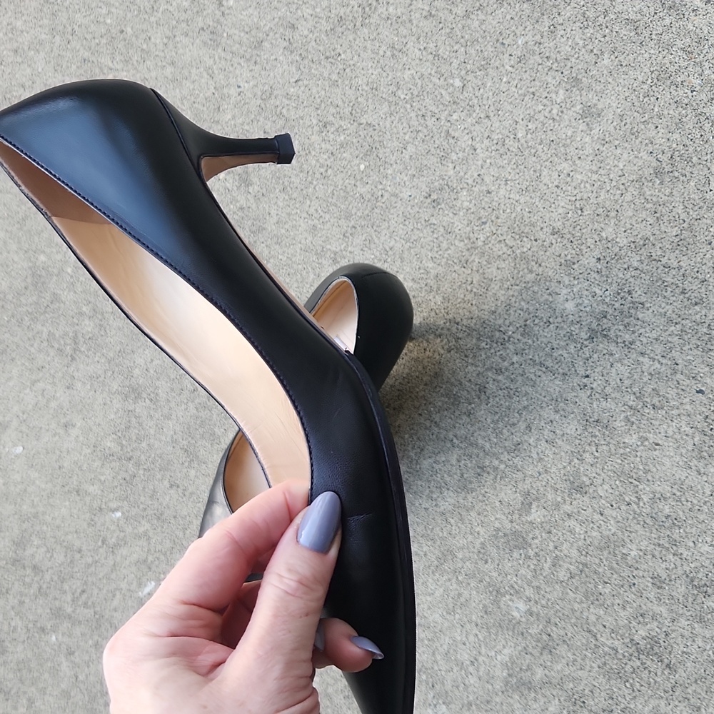 Jimmy Choo Black Pointed Toe Leather Heels - Picture 13 of 16